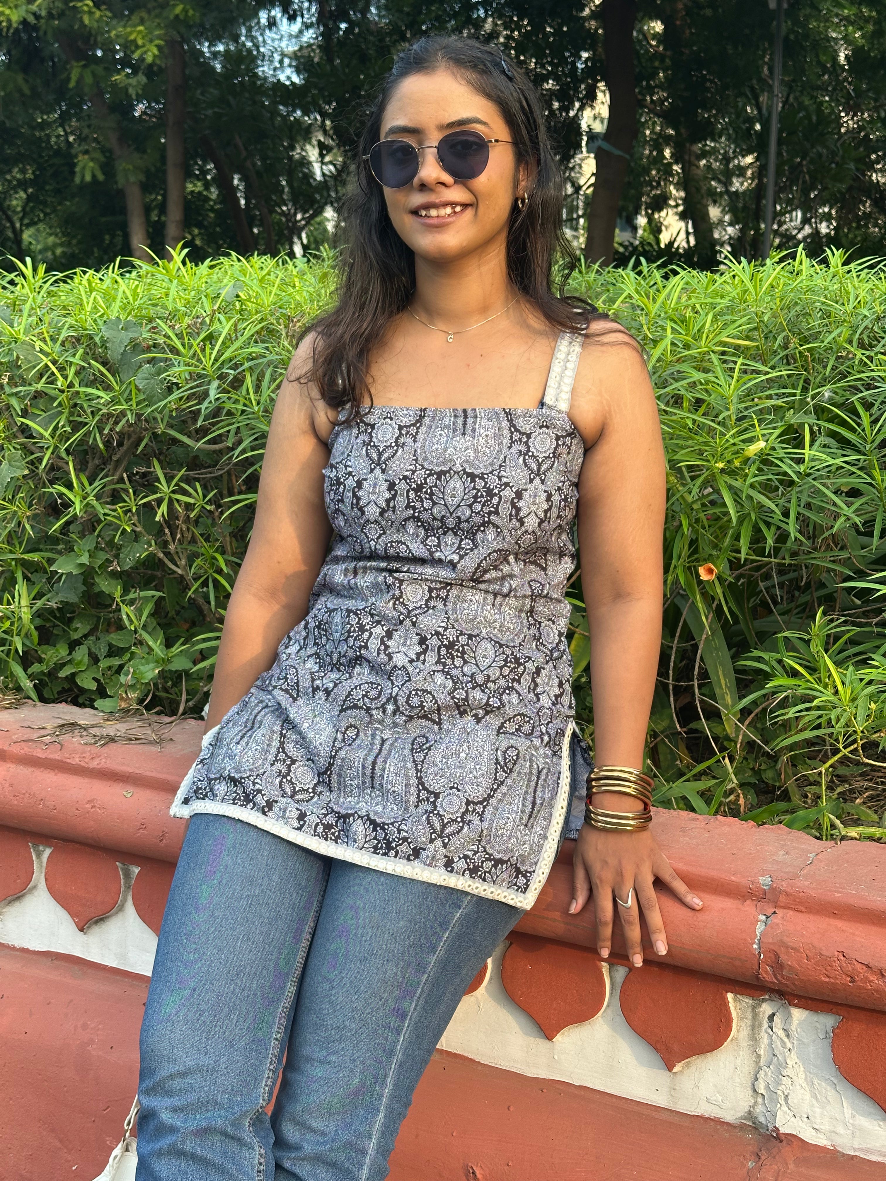 Desi Diva Sleeveless