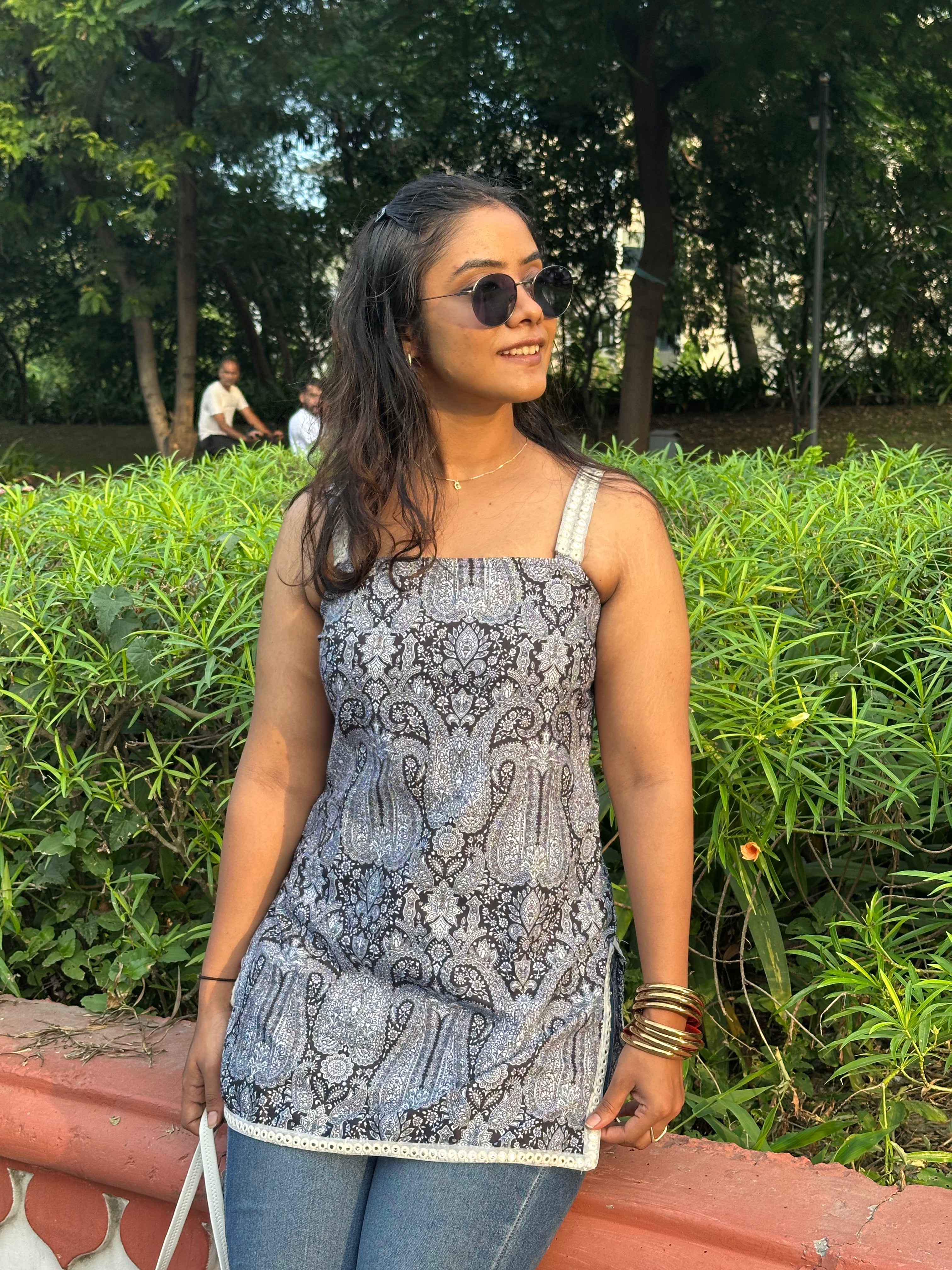 Desi Diva Sleeveless